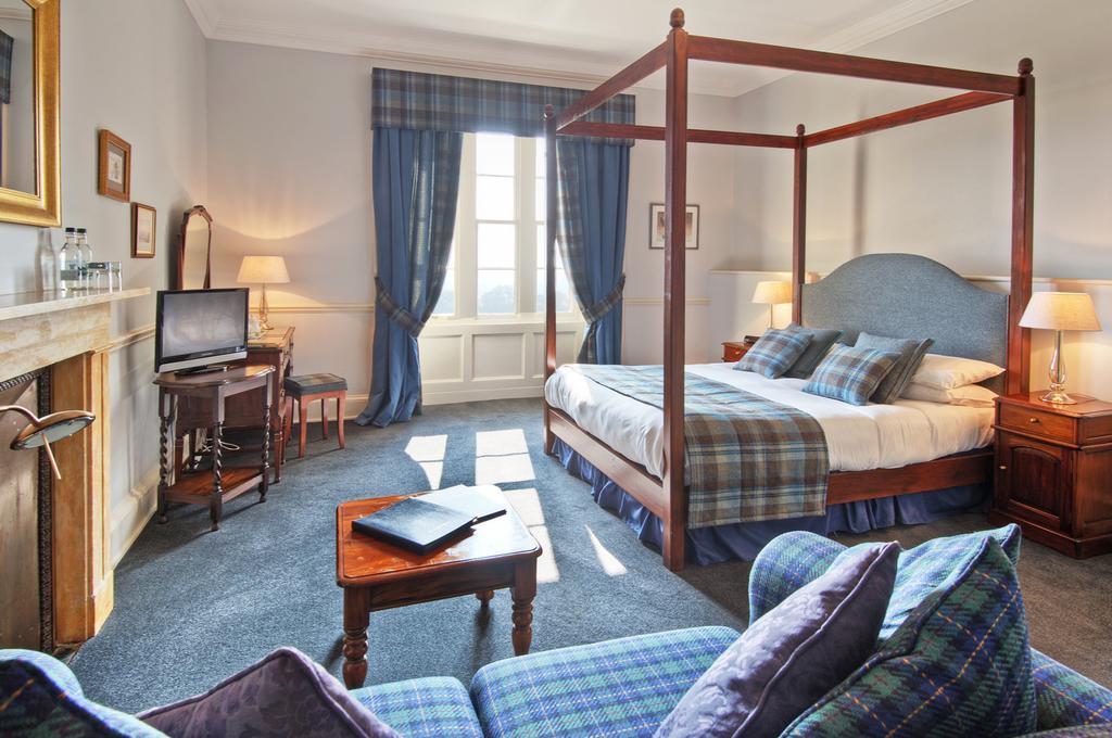 Chirnside Hall Hotel Oda fotoğraf