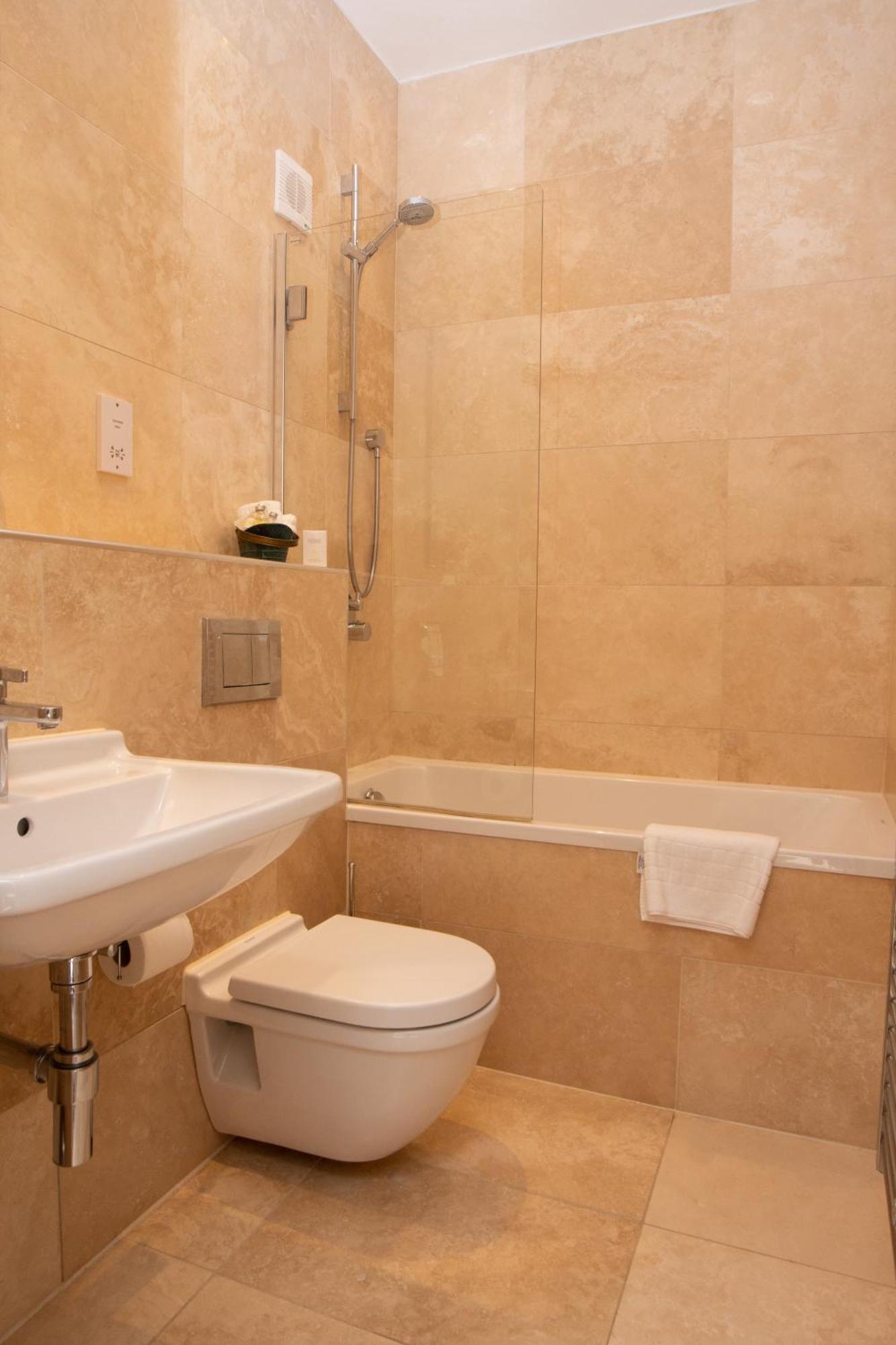Chirnside Hall Hotel Oda fotoğraf